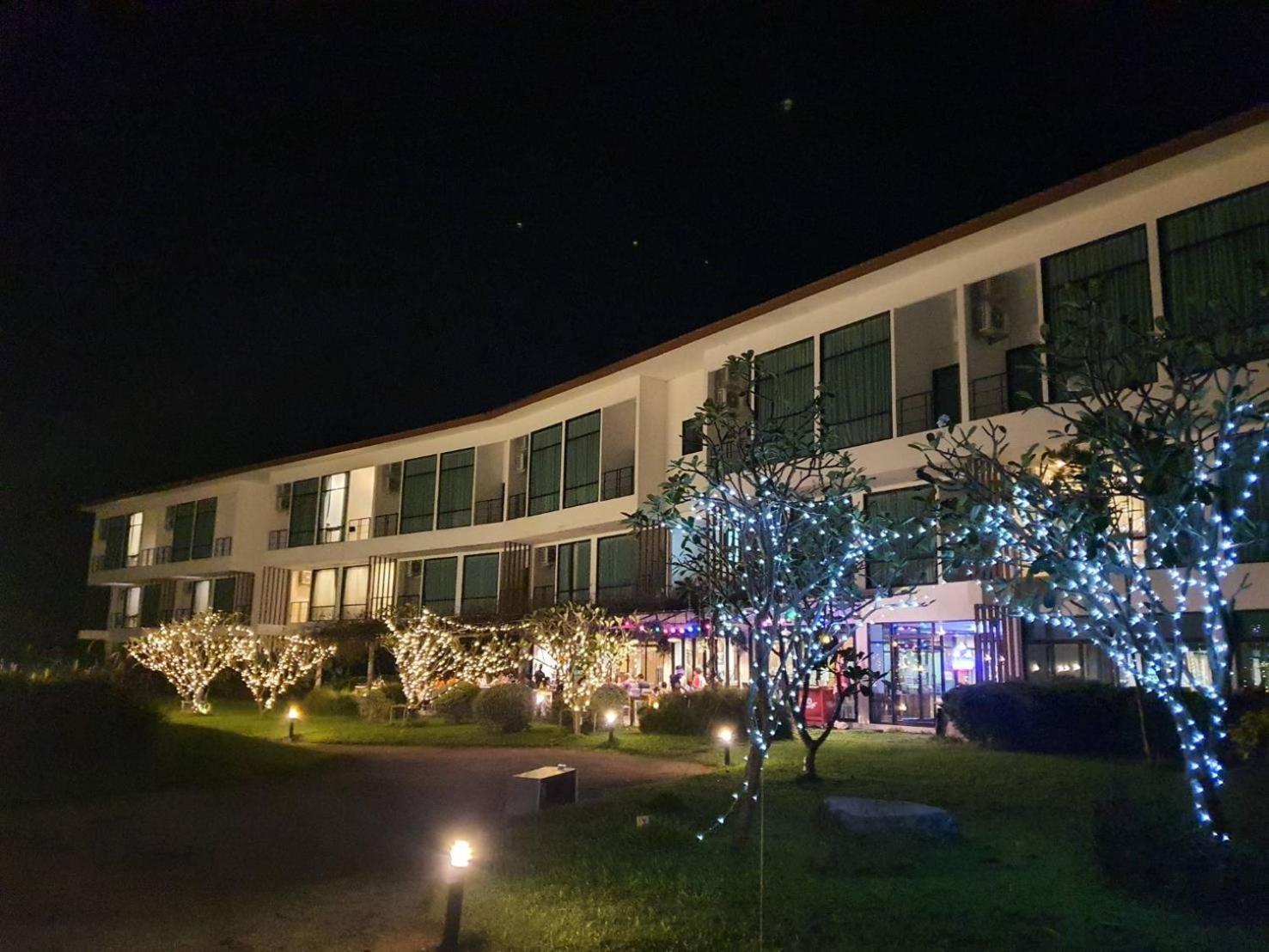 The Beach Resort & Residence - Sha Plus Pathiu Экстерьер фото